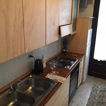 Station 110 בית הארחה *